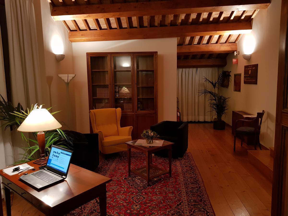 Palazzo Bortolan Hotel Treviso Buitenkant foto