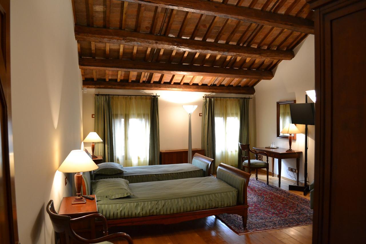 Palazzo Bortolan Hotel Treviso Buitenkant foto